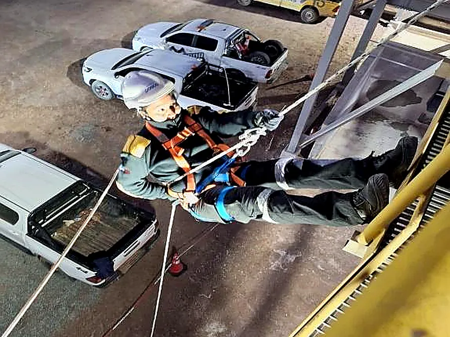 Vehicle rescue — staff training